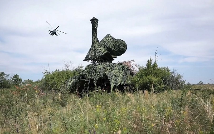 Работа расчета комплекса РЭБ "Красуха-С4" в ходе СВО - Фото: Пресс-служба Минобороны РФ/ТАСС