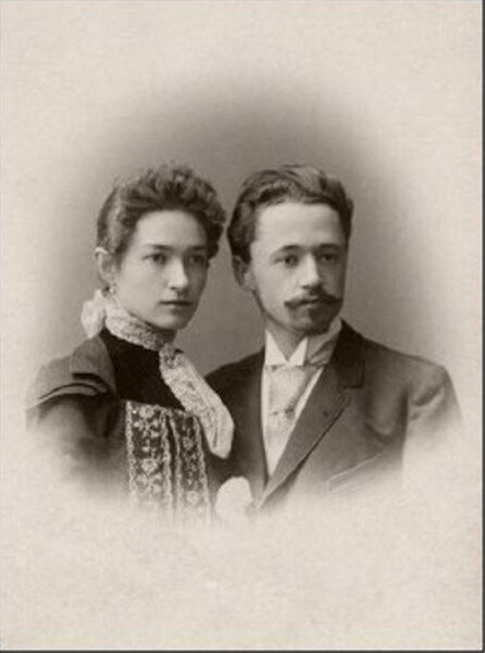 Екатерина Викторовна и Андрей Андреевич Понизовкины. ~1898.