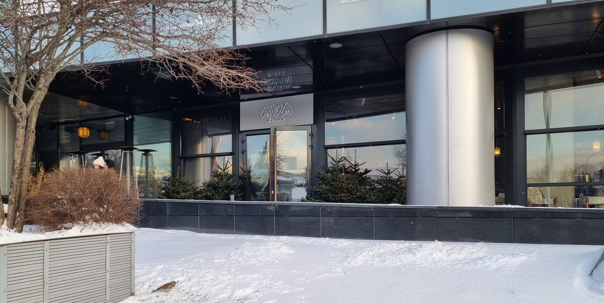 "AVA Bistro", Цветной бул., 2