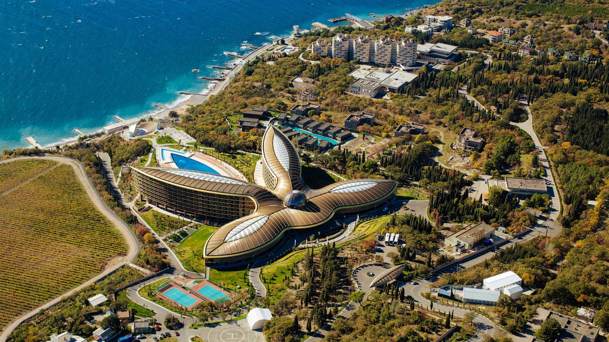 Санаторно-курортный комплекс "Мрия". Фото из открытых источников Яндекс.Картинки