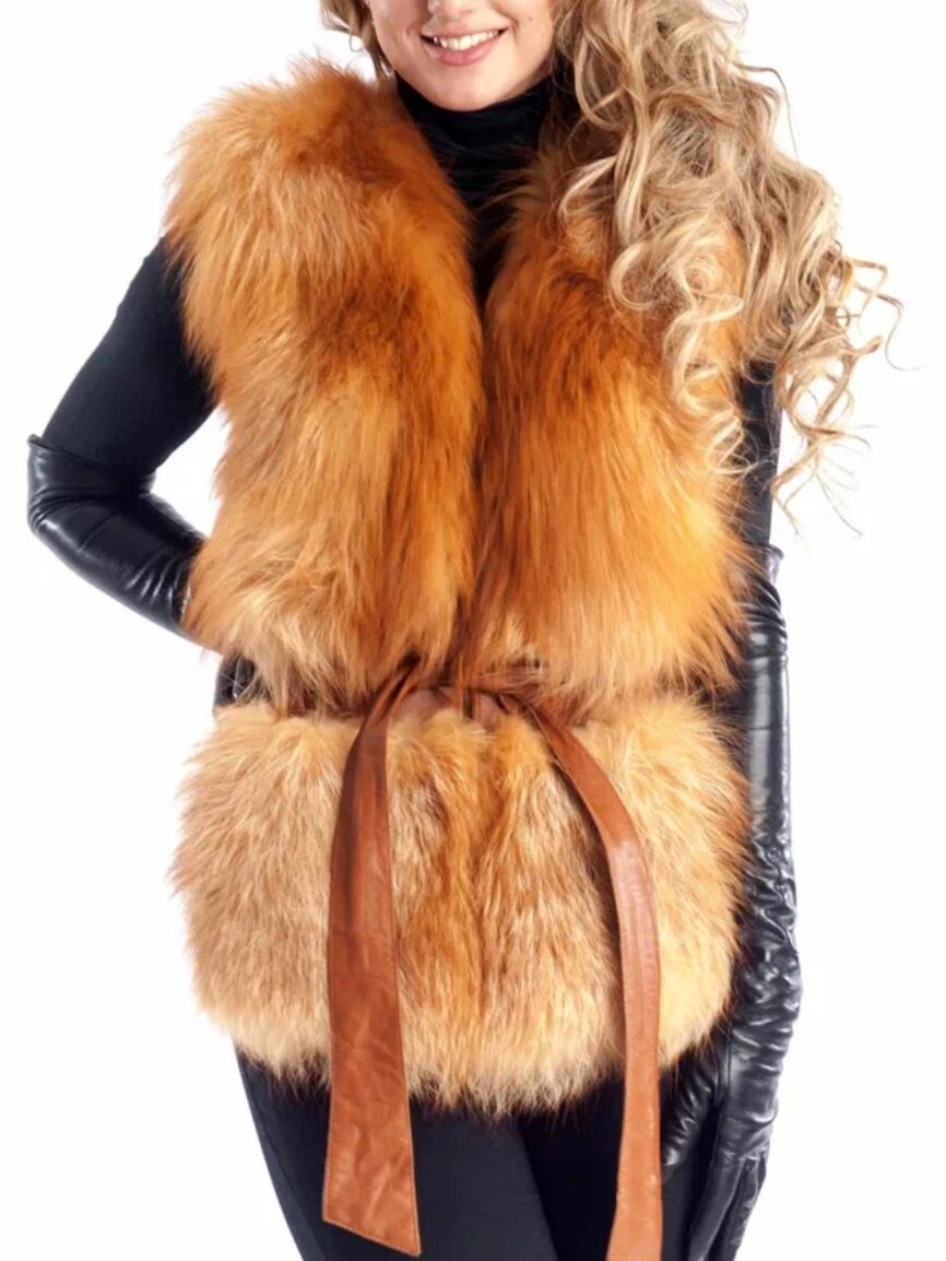 Устарел ли меховой жилет? Или Лисовец может ошибаться? | Яна Левашова ...