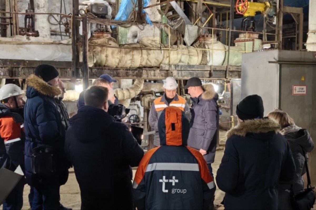    Главу Саратова и министра оставили на ТЭЦ до полной ликвидации аварии