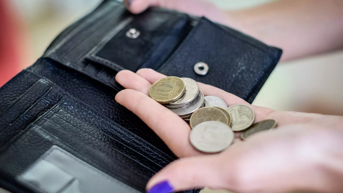     Работодатели Тюменской области увеличили размеры предлагаемых зарплат. По итогам 2023 года этот показатель увеличился на 4 тысячи рублей и достиг 50,6 тысяч рублей. Такие данные представили аналитики HeadHunter.