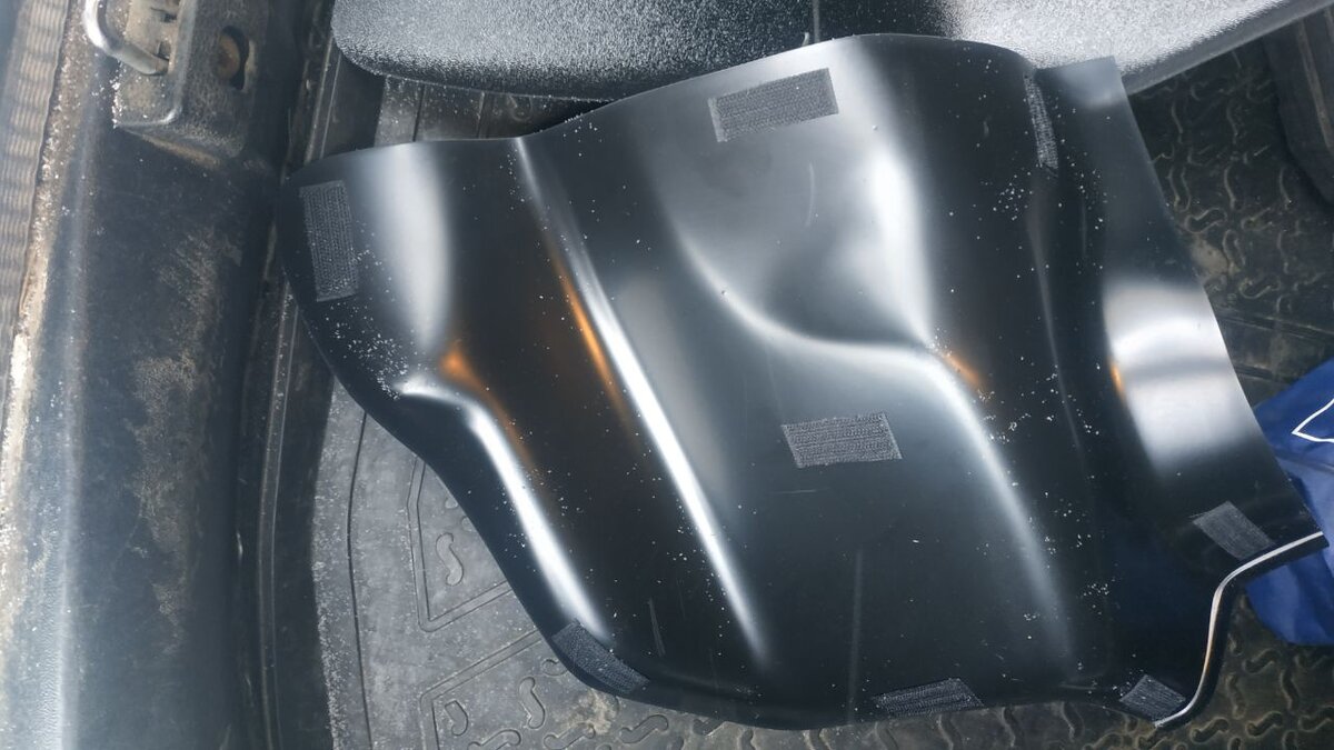 Передняя, вид сзади