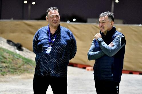 Алишер Никимбаев и врач сборной Узбекистана Алишер Арипов. Фото Хасана Пирмухамедова