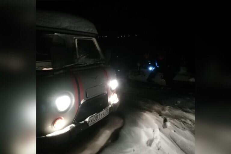    В Гайском округе рыбакам потребовалась помощь спасателей Марина Шарт