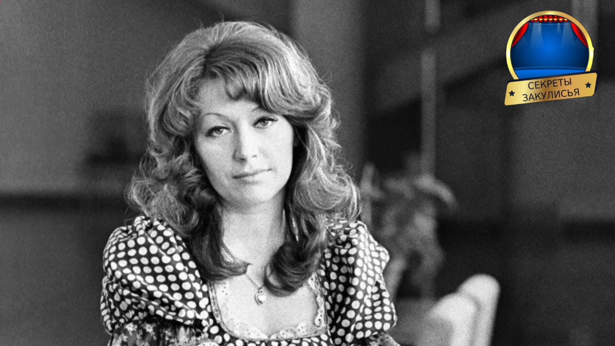 Ей было всего 45. Ей было всего 45. Ей было всего 45. Пугачева с чемоданом. Энни вершинг 2022.