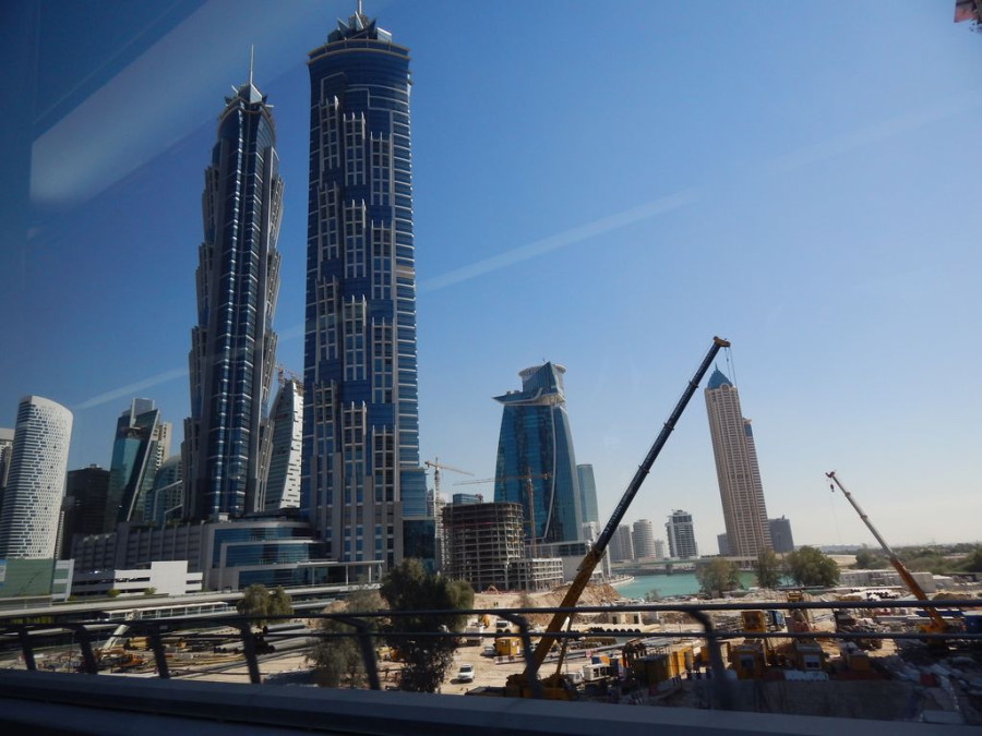 Дубай климат в мае. Арабские эмираты климат по месяцам. Погода в дубае в начале мая. Погода в дубае в начале мая. Погода в дубае в начале мая.