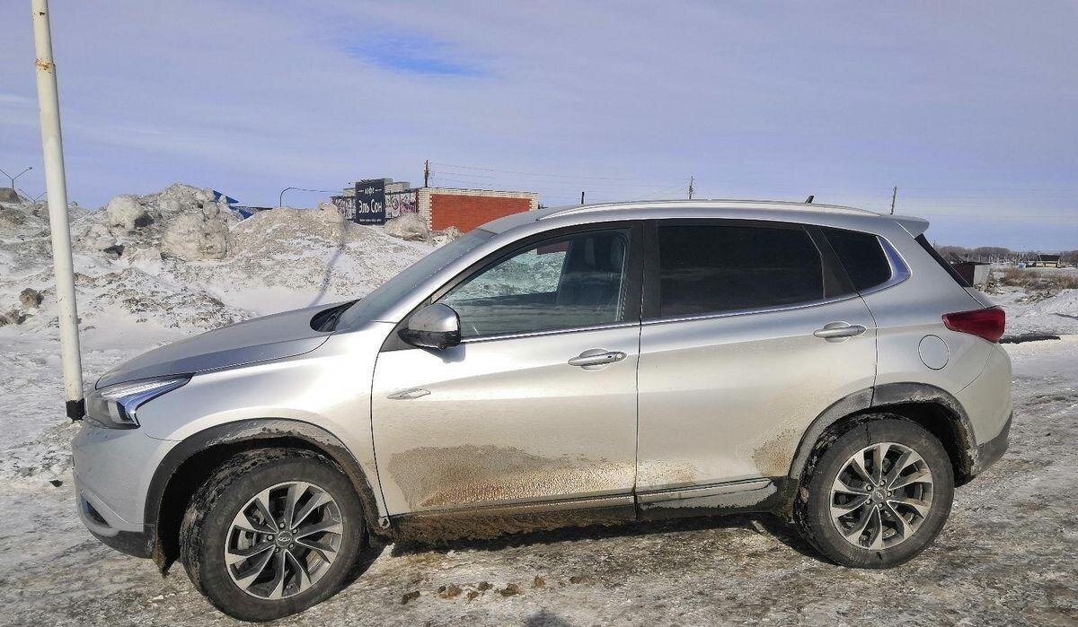 Chery Tiggo 7 продавался в России с 2019 по 2020 год, спросом особым он тогда не пользовался, так как автомобилисты в те годы охотней покупали корейцев, японцев и европейцев.