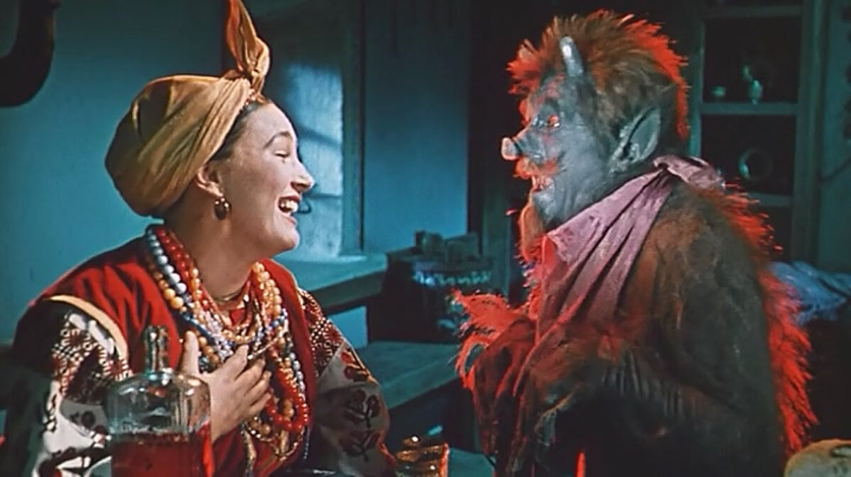 «Вечера на хуторе близ Диканьки» считаются первой книгой Николая Васильевича Гоголя. Правда, этот факт далёк от истины.-3