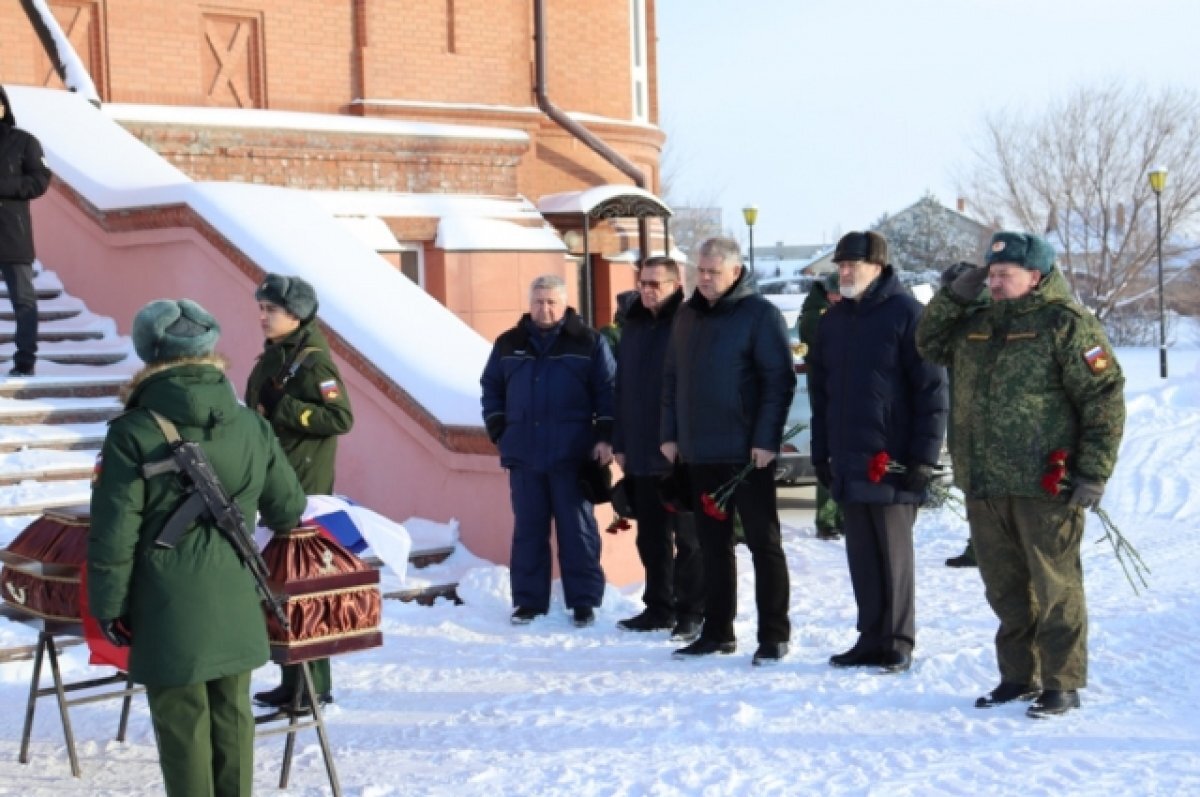    В Гае простились с погибшим на СВО Евгением Рудниченко.