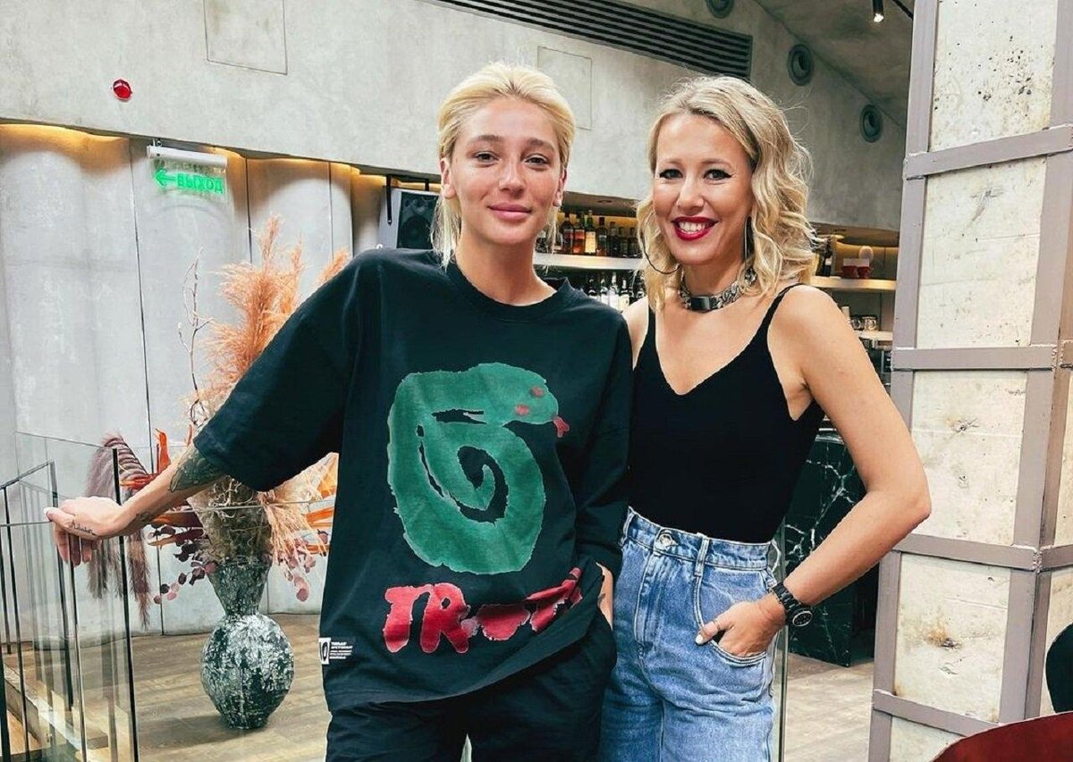 Максакова считает, что Ксении было бы выгодно устранить популярную и успешную Ивлееву