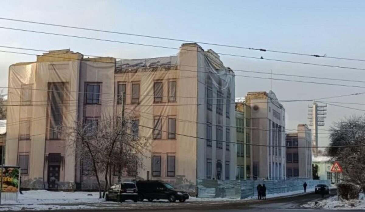     ДК Ленина в Нижнем Новгороде Источник: nn.aif.ru Автор фото: Анна Сингосина