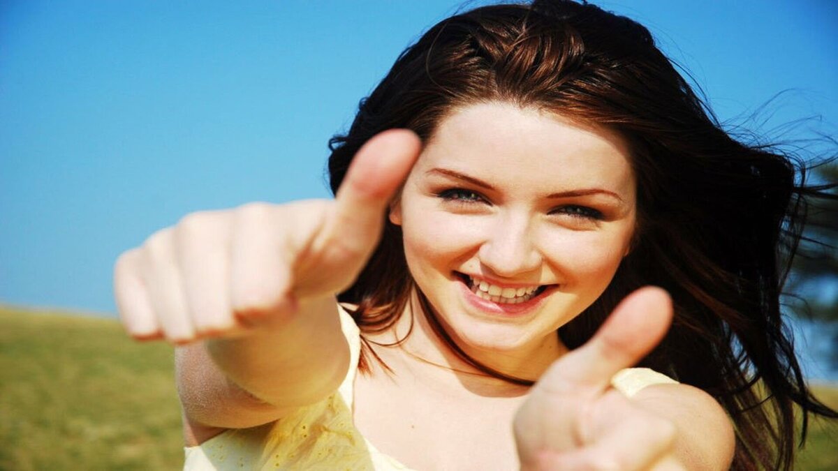 Источник фото - https://mykaleidoscope.ru/x/uploads/posts/2022-09/1663606797_17-mykaleidoscope-ru-p-emotsii-radosti-i-schastya-vkontakte-20.jpg