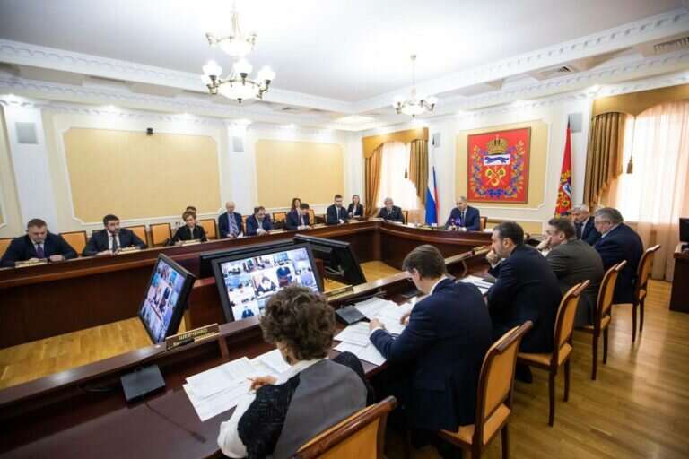    Паслер поручил главам контролировать бесперебойную работу социально значимых объектов Кристина Просвиркина