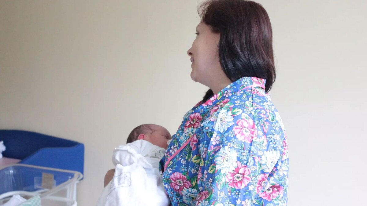     Жительницы Нижегородской области стали чаще рожать в возрасте 30-39 лет. Об этом на пресс-конференции рассказала глава ГУ ЗАГС региона Ольга Краснова.