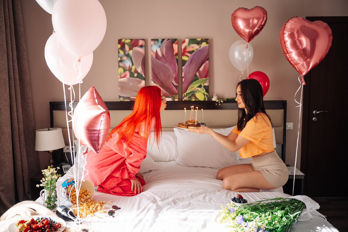 Любимому папе. Комплимент имениннику. Комплимент имениннику. Медаль самая обаятельная и привлекательная. Красивые слова комплименты.