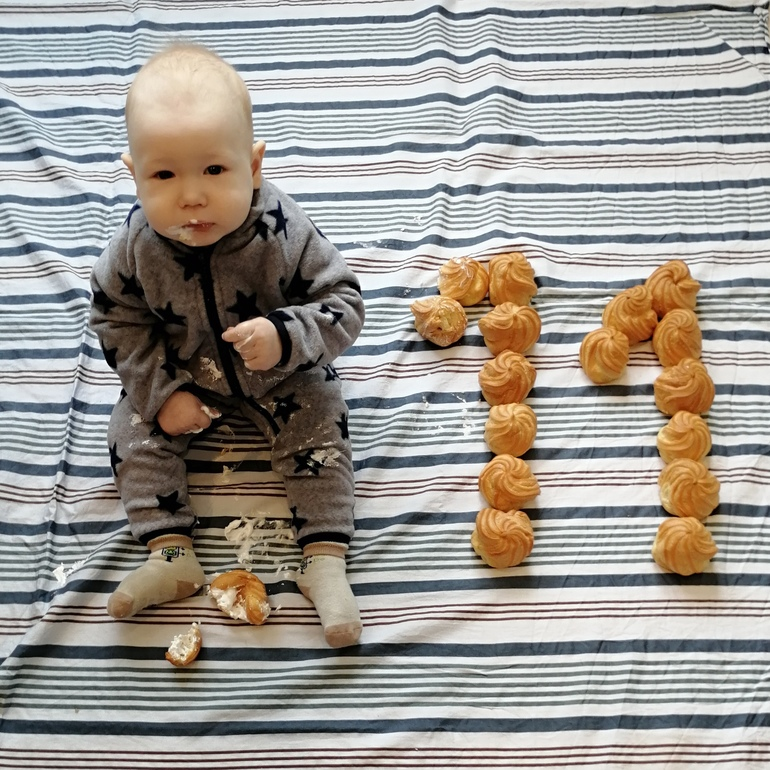 11 месяцев ребенку фото