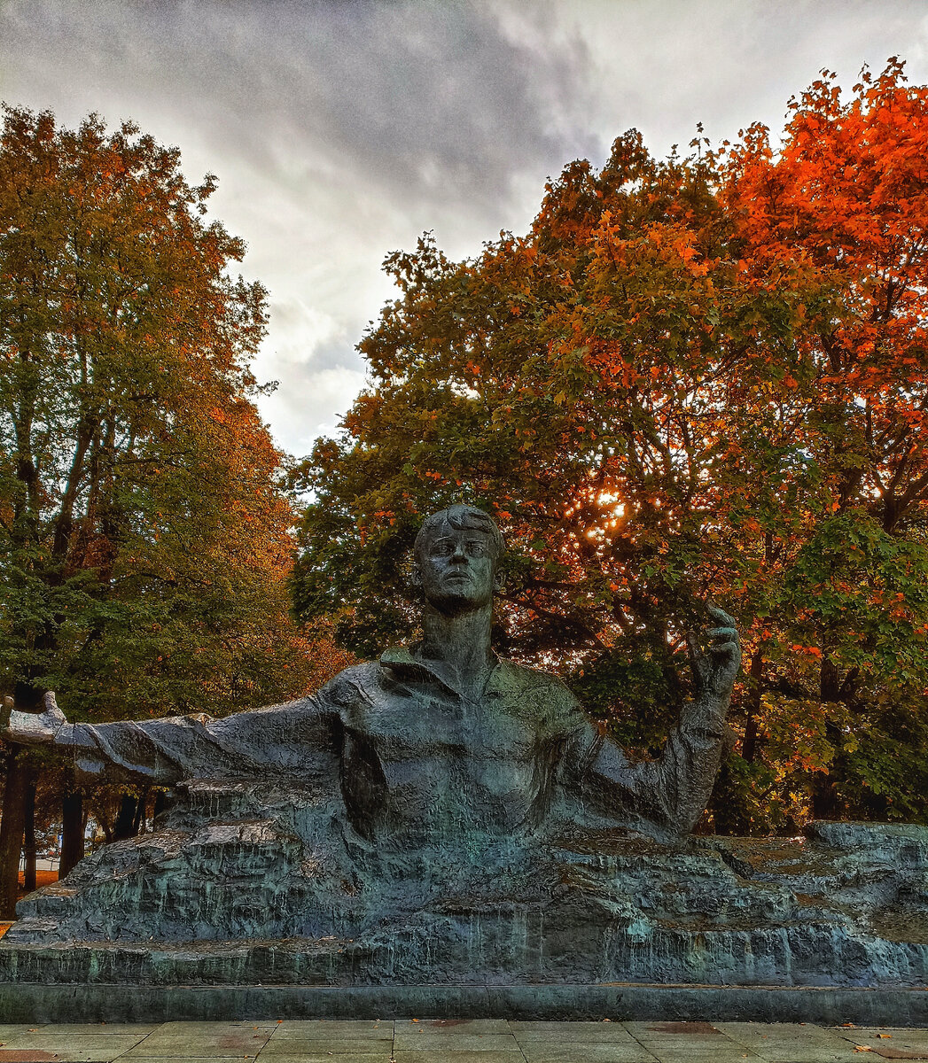 Памятник Сергею Есенину, Рязань 2023 г (фото с личного архива)