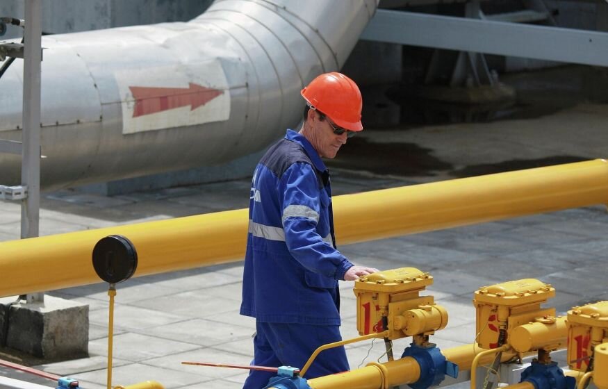    Эффект от санкций все же есть: Нефтегазовые доходы РФ обрушились на четверть