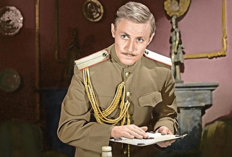 Кадр из фильма "Адъютант его превосходительства.