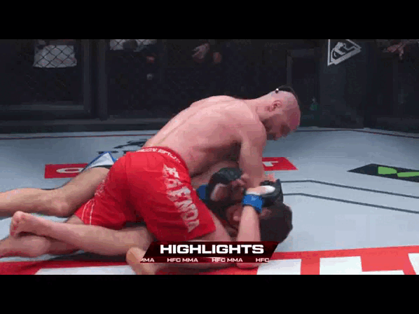 Надратовский устал бить этот безответный мешок 