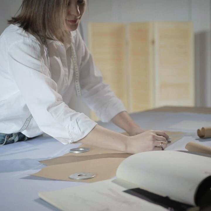 Я на работе, а не просто картинка из интернета😊