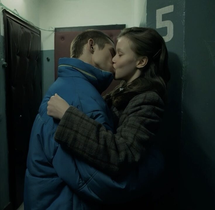 Кадр из сериала: «Слово пацана.Кровь на асфальте» 2023г.