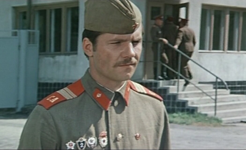 Сержант Карпенко. Кадр из фильма