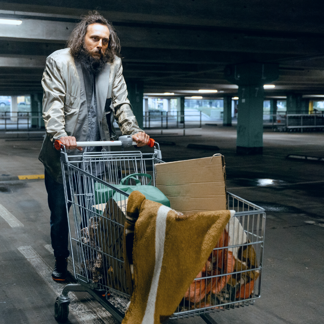 К сожалению, в основном, заканчивается так... а не прекрасными тачками на островах с еще более прекрасными красотками.