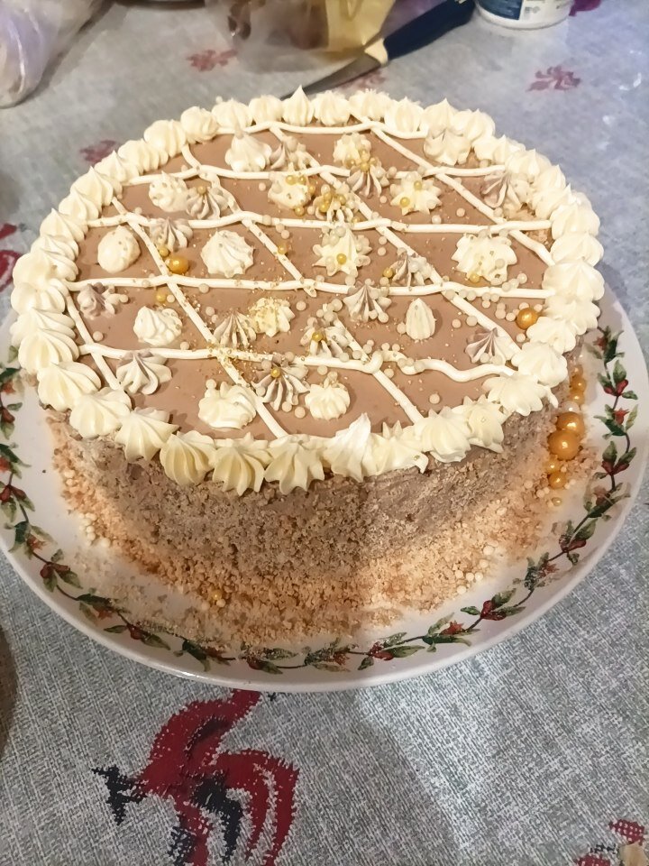 Долопалась вкусняшек! 