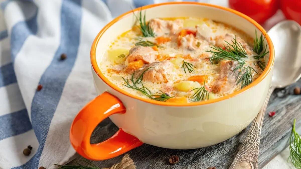 Уха из лосося со сливками | Домашняя кулинария 