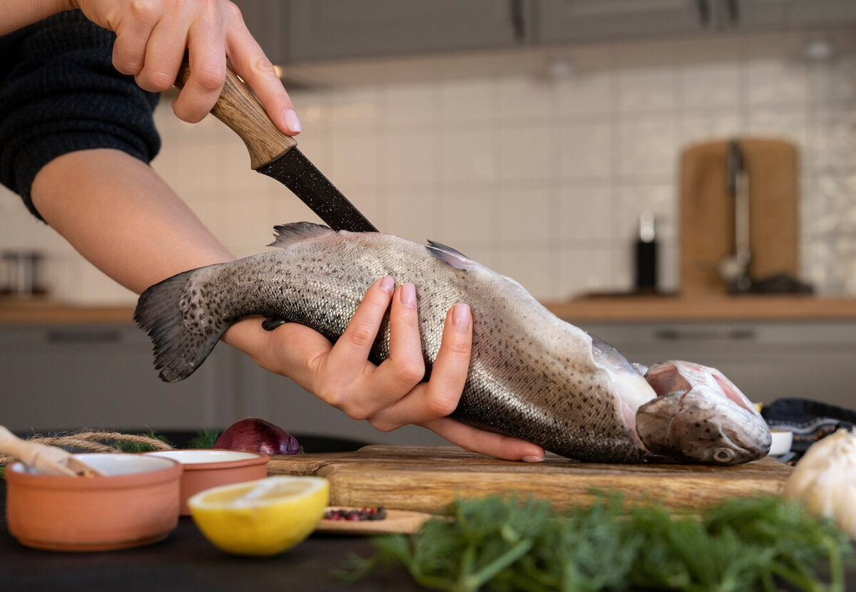 Рыба в ассортименте. Рыбу есть вредно. Рыбу есть вредно. Рыбу есть вредно. Морепродукты.