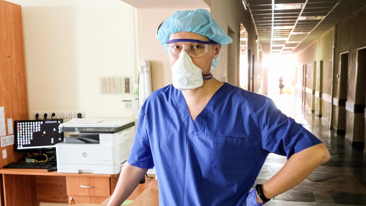     В Приморском крае на первой неделе нового года заболеваемость ОРВИ и гриппом превысила эпидемический порог, зафиксирован рост заболеваемости в нескольких районах и городах, поэтому врачи напоминают жителям о необходимости соблюдения мер профилактики, включая использование медицинских масок.