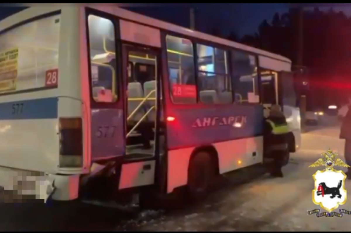    Женщина пострадала в ДТП с рейсовым автобусом в Ангарске