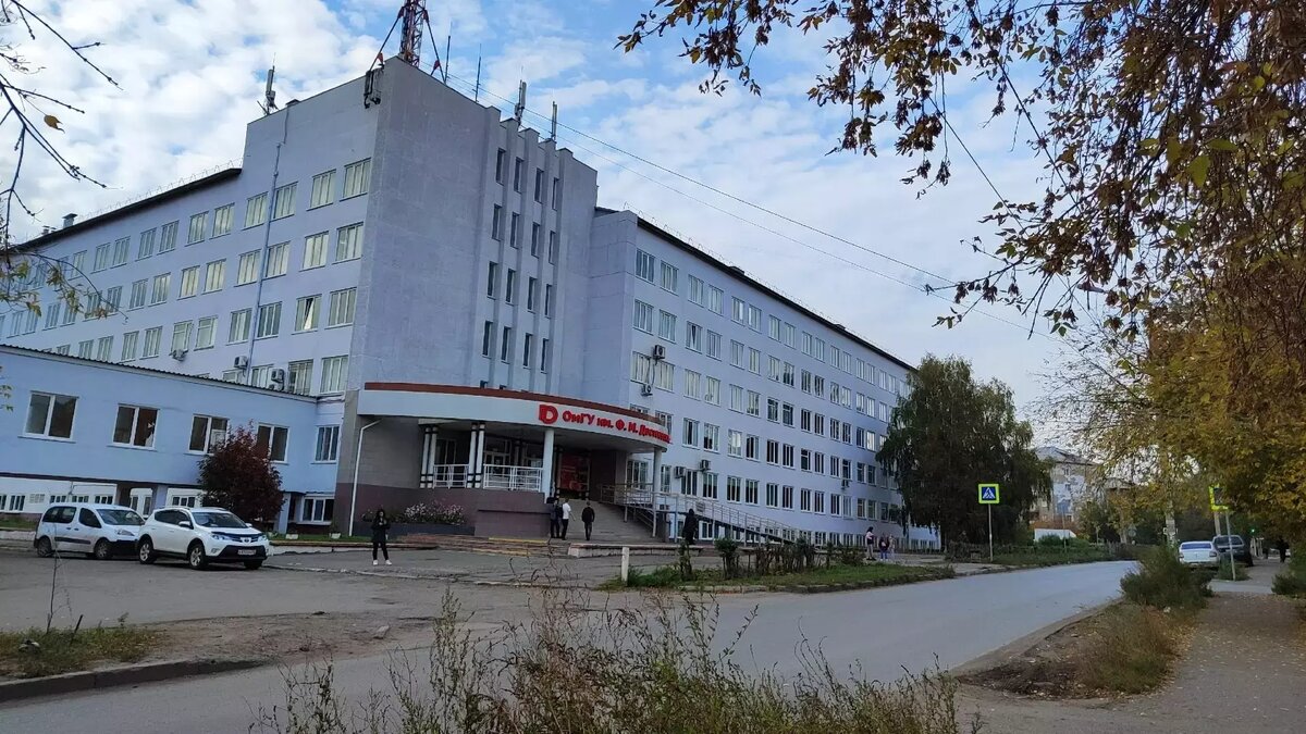     Предыдущий коллективный договор, регулирующий социально-трудовые отношения в вузе, перестал действовать 31 декабря 2023 года.