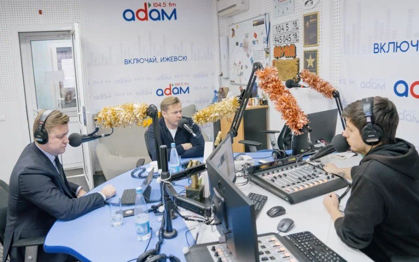  Гости эфира отметили, что освещать «Ижевскую винтовку» приедет команда Матч ТВ во главе с Дмитрием Губерниевым. Фото: Мария Бакланова