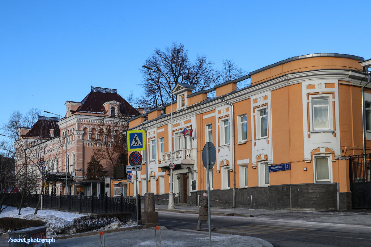 Особняк Оболенских – Некрасова – Катуар на Бульварном кольце, или От  золотодобытчика к коллекционеру оружия | Тайный фотограф Москвы | Дзен