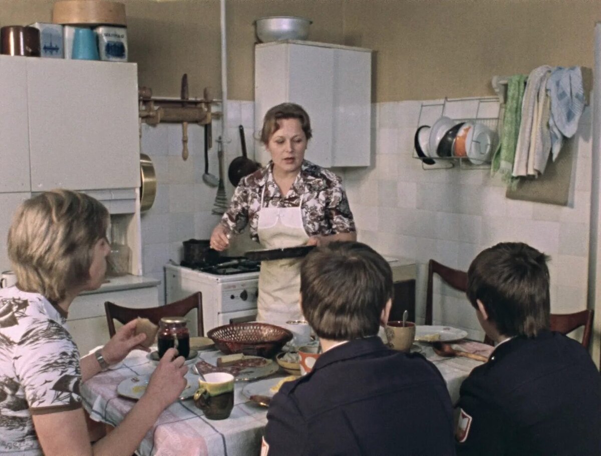 москва слезам верит песня руки вверх. москва не верит слезам руки вверх артик. украина слезам не верит. москва не верит слезам руки вверх артик. москва не верит слезам артик.