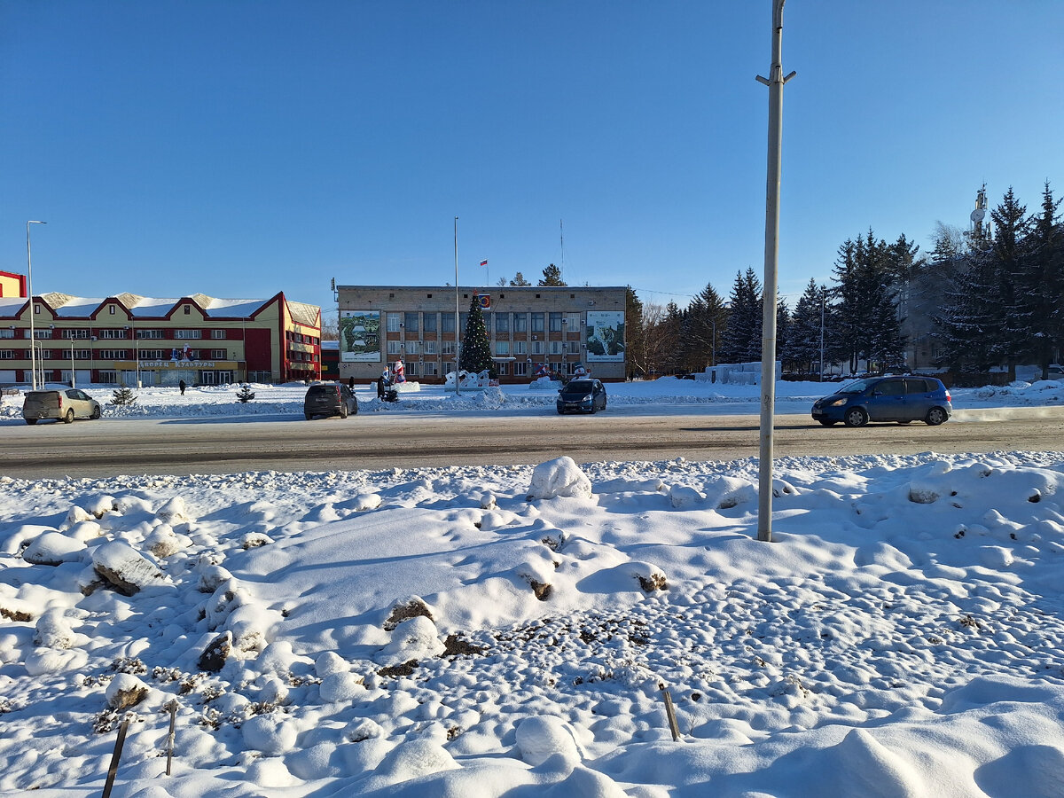 Центральная площадь пгт Лучегорск