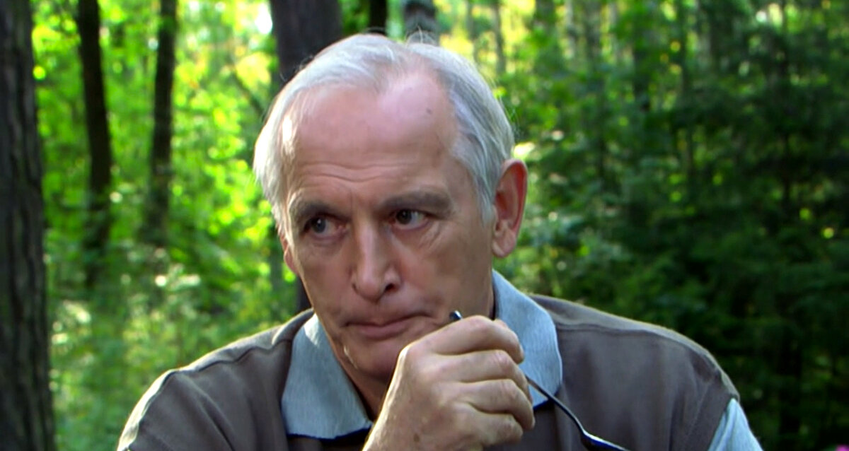 Скриншот кадра из сериала "Офицеры", 2006 г., режиссер Мурад Алиев, сценарист Елена Караваешникова