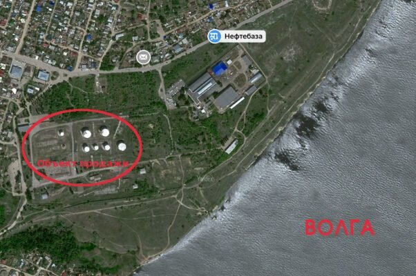    Объект продажи на Яндекс-карте (надписью Нефтебаза отмечена автобусная остановка)