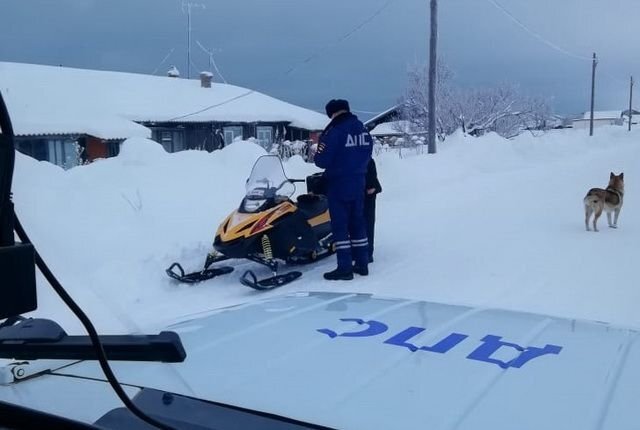    Нужно ли ставить на учет снегоход, если ездить на нем только за городом?