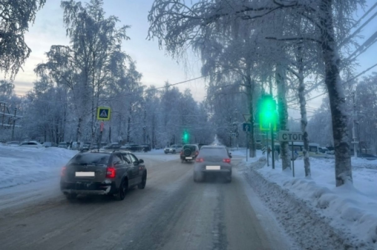    К транспортному коллапсу привела установка нового светофора в Ухте