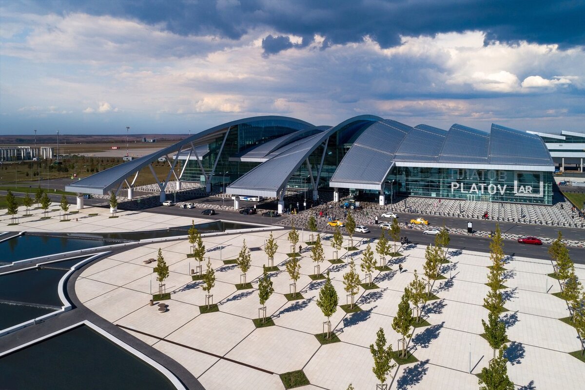 South airport. Международный аэропорт Ростова-на-Дону. Платов Ростов на Дону. Ростовский аэропорт Платов. Новый аэропорт Ростов на Дону.