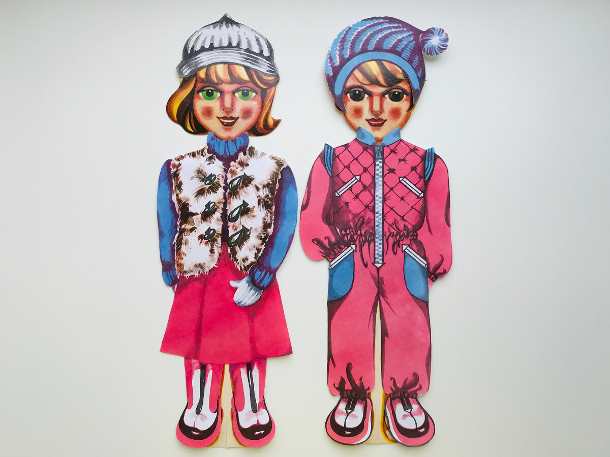 Саньке – санки, Лизе – лыжи, Кольке — клюшки и коньки. Наступили для детишек Благодатные деньки!