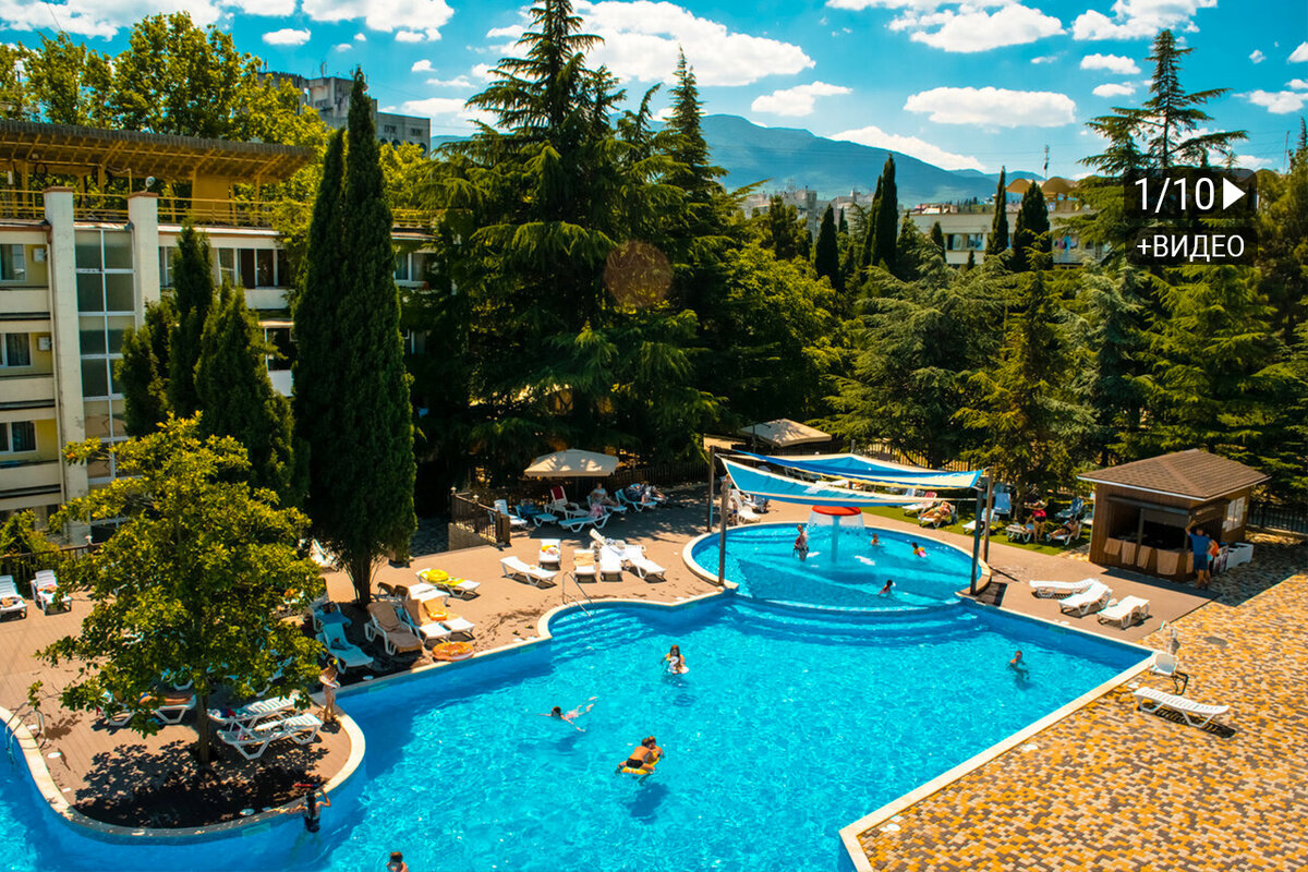 Санаторий Славутич 3*, Алушта, Крым