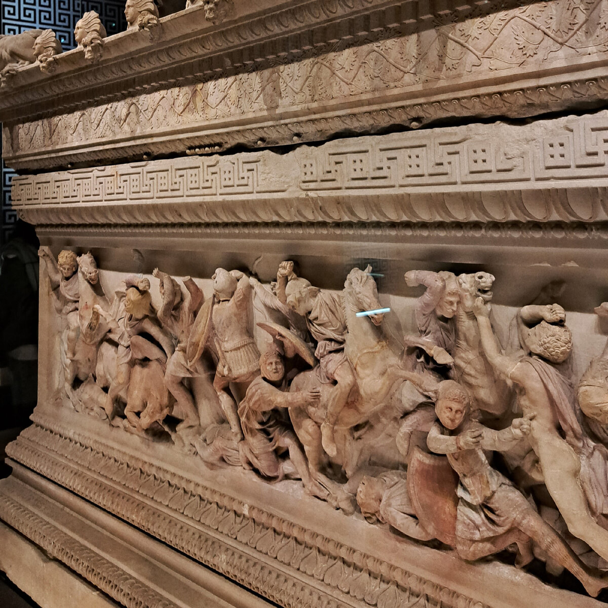 Саркофаг Александра Македонского