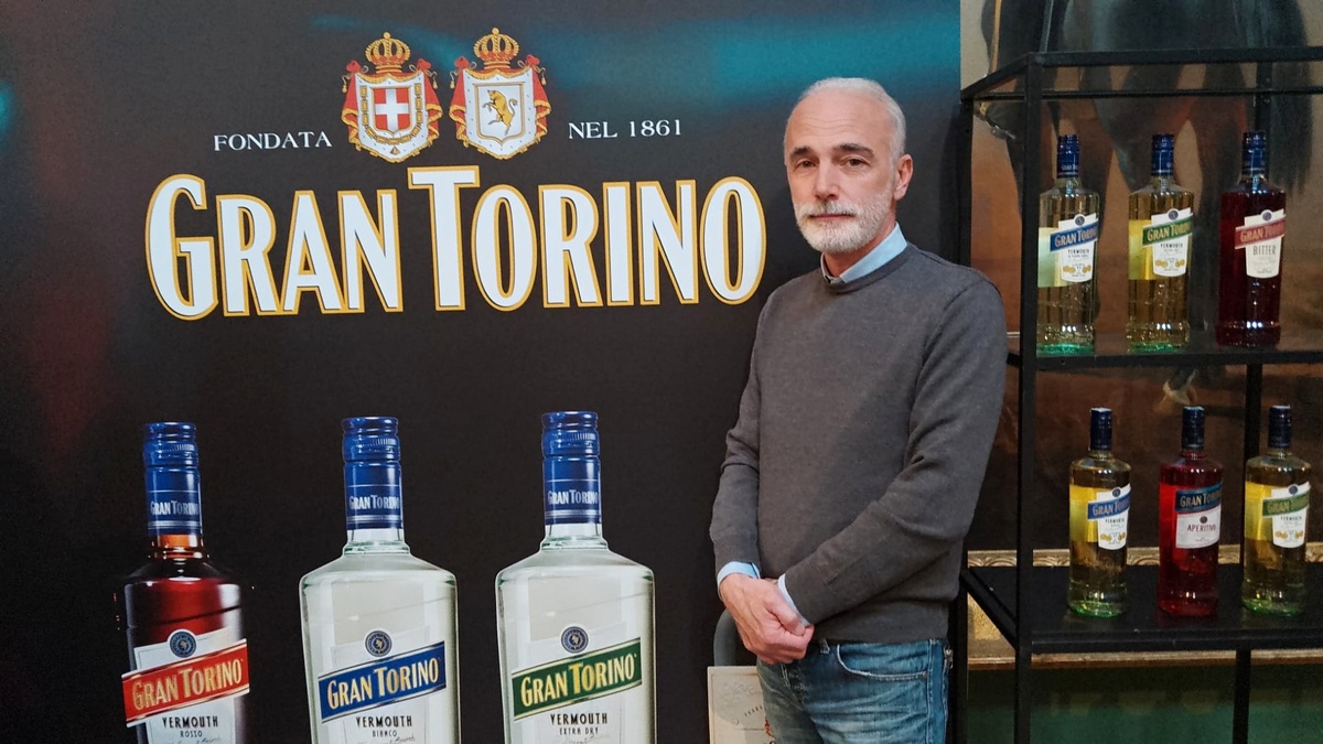 Марчелло Изу: "Только спустя 8 лет, в 2024-м, я встретил героя моего расследования на ярмарке вермутов и узнал, что некое римское агенство всзялось за возрождение и продвижение марки".