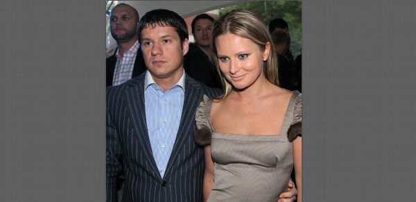 Брак с Аксёновым закончился разводом и скандалами